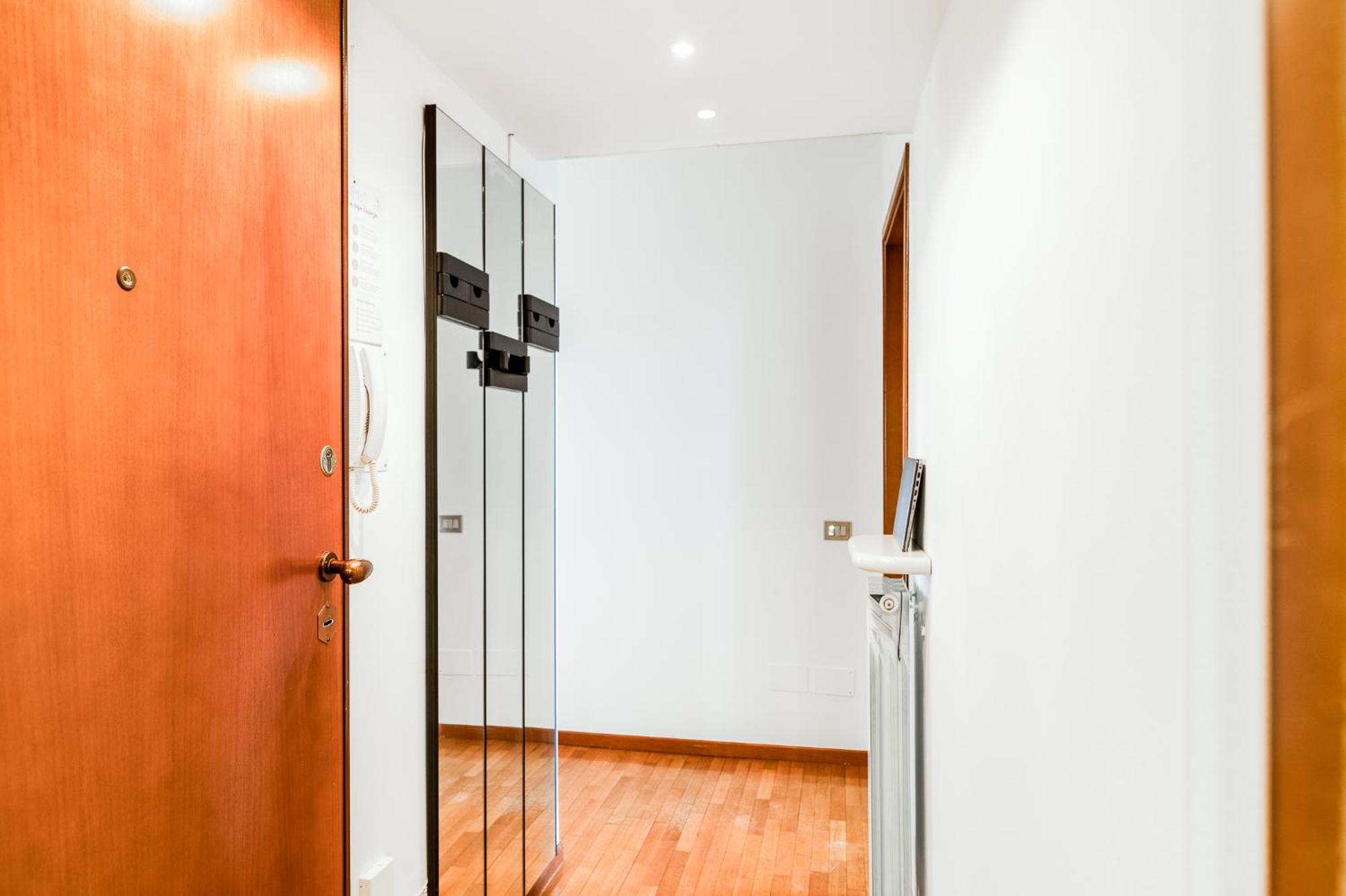 Appartement Quiet With Terrace - 20 Min From Duomo